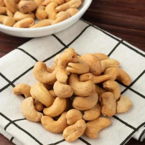 Fried Cashew Premium Roasted Kaju in Pakistan | Crunchy Salted Cashews | Nuts Kingdom