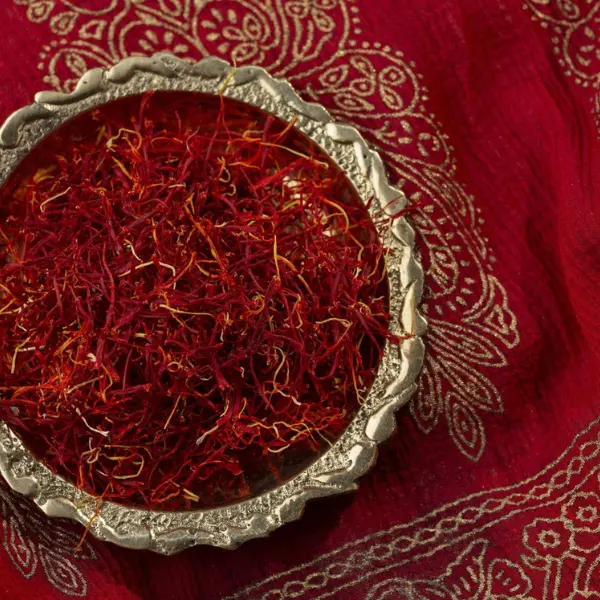 premium zafran (saffron) 1 gram in pakistan – pure kashmiri kesar | nuts kingdom premium zafran (saffron) 1 gram in pakistan – pure kashmiri kesar | nuts kingdom